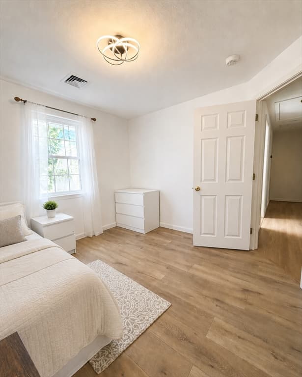 22 Abbott Rd, Waltham MA 02452 photo 12