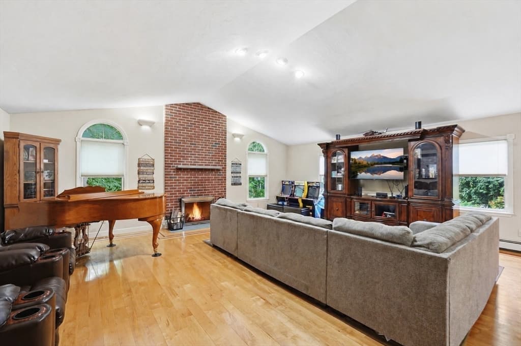 30 Knollwood Drive, Charlton MA 01507 photo 19