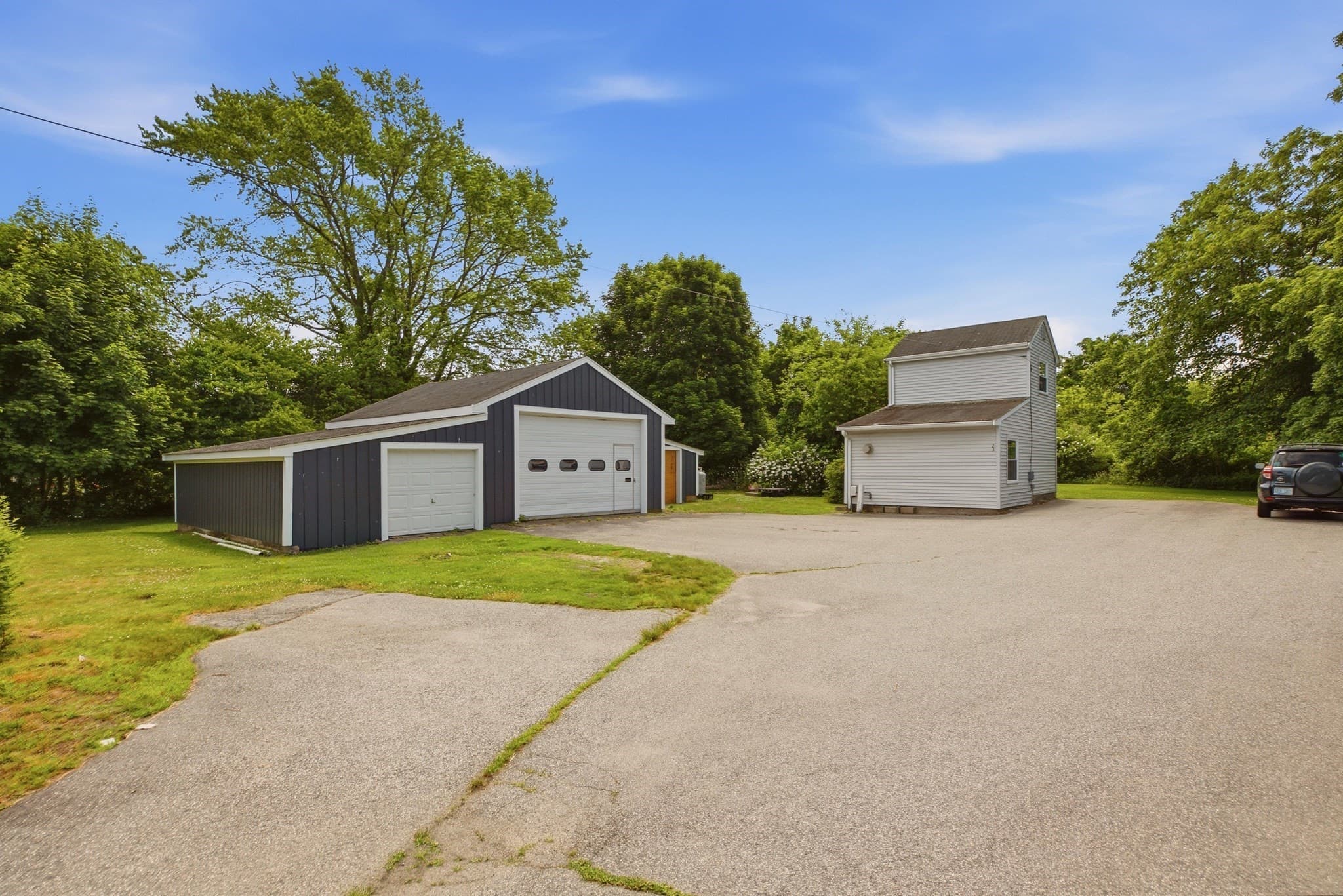 3 Family at 21 &31 East, Tiverton RI 02878, Tiverton, photo 20 of 35