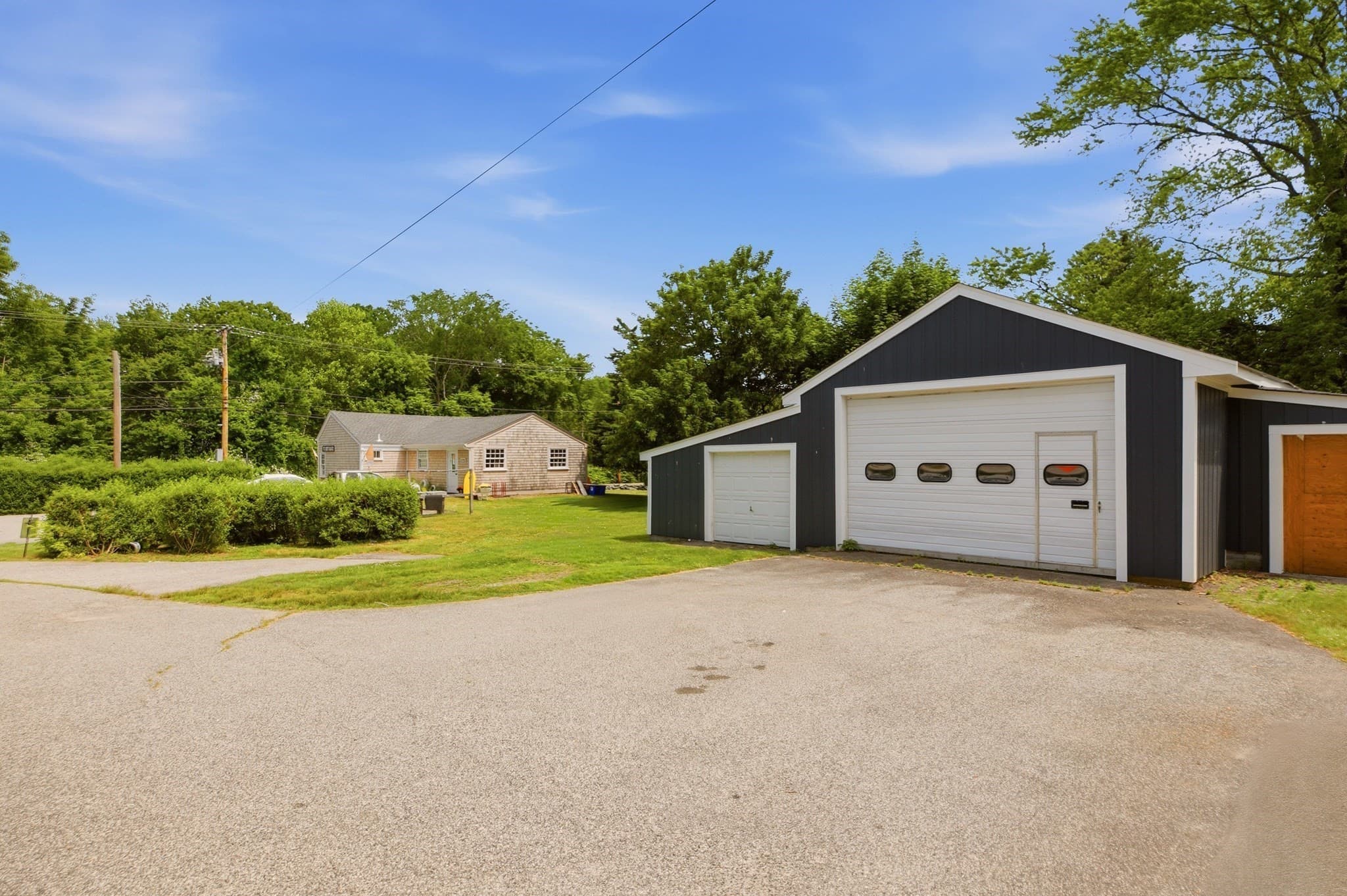 3 Family at 21 &31 East, Tiverton RI 02878, Tiverton, photo 29 of 35