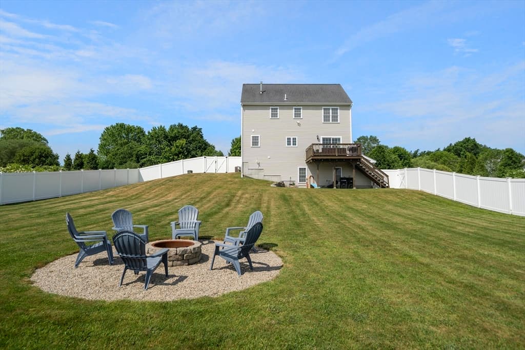 Single Family Residence at 73 Franklin St, Halifax MA 02338, Halifax, photo 13 of 42