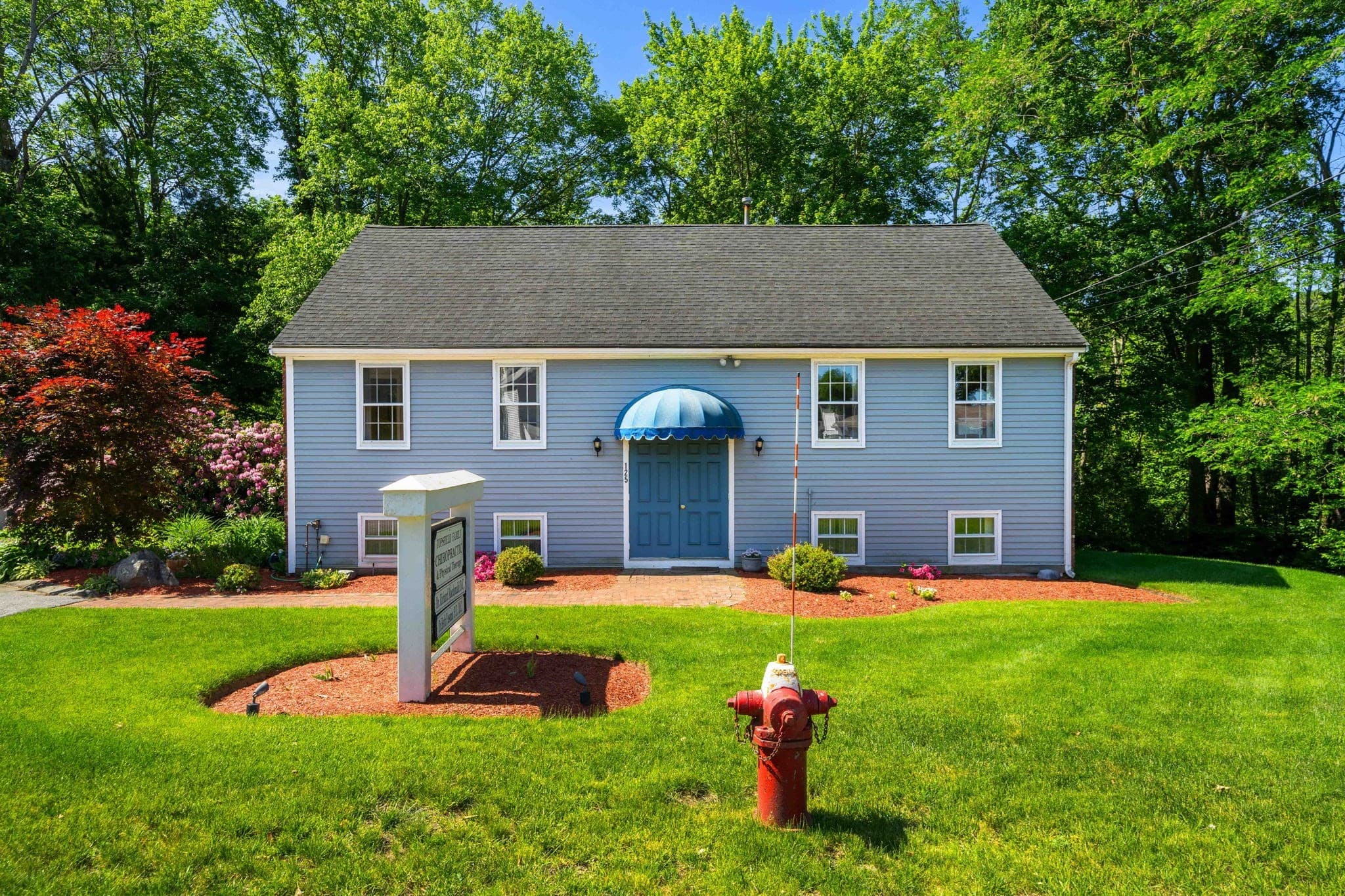 Single Family Residence at 125 Ipswich Rd, Topsfield MA 01983, Topsfield, photo 2 of 25
