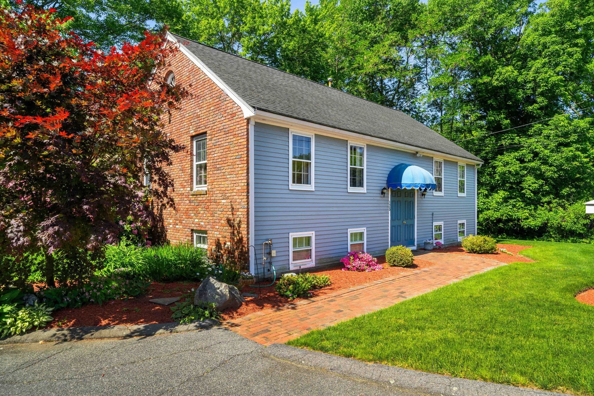 Single Family Residence at 125 Ipswich Rd, Topsfield MA 01983, Topsfield, photo 4 of 25