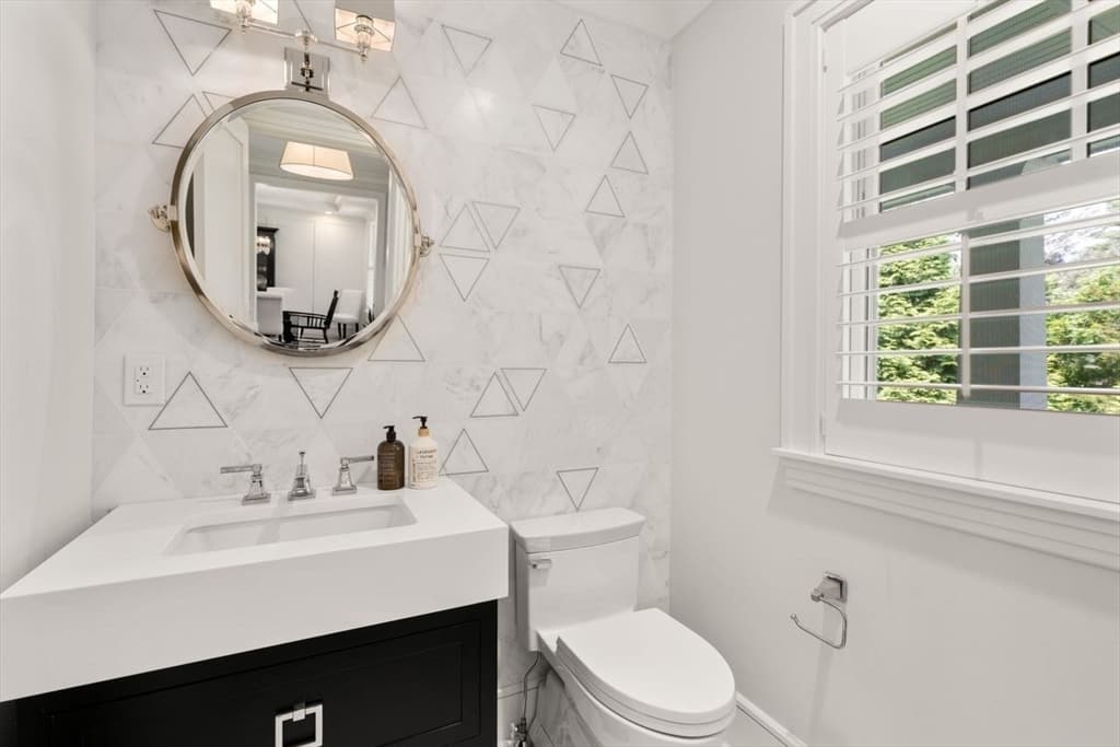 45 Longmeadow Rd, Wellesley MA 02482 photo 16