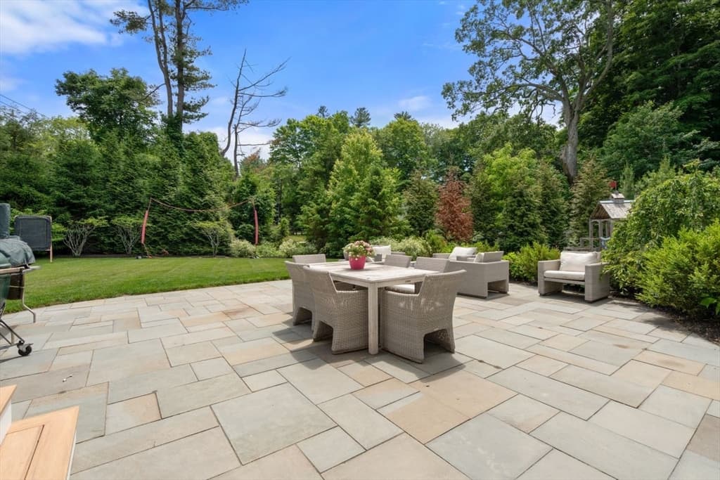 45 Longmeadow Rd, Wellesley MA 02482 photo 38