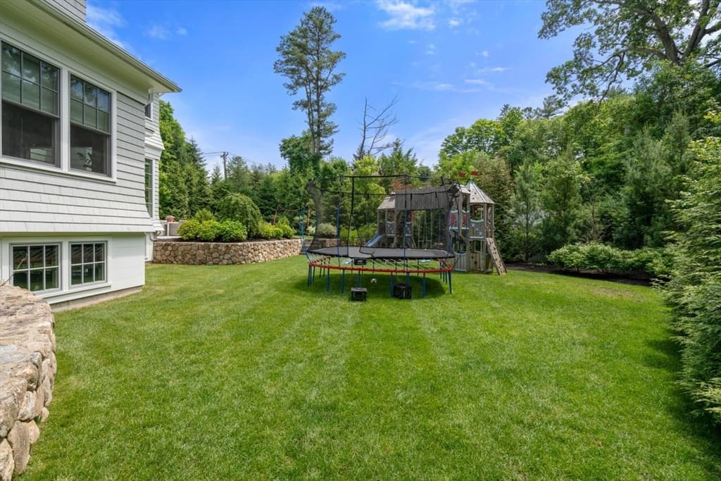 45 Longmeadow Rd, Wellesley MA 02482 photo 35