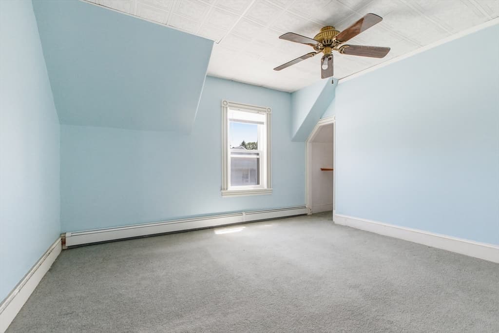79 Warwick St, Lowell MA 01851 photo 21
