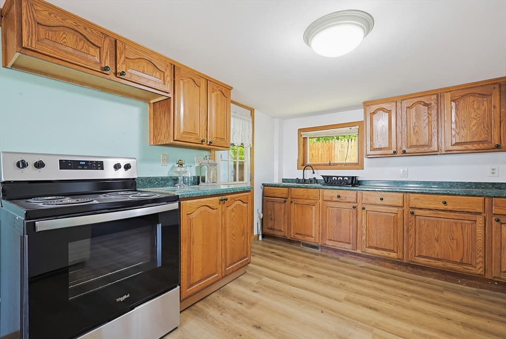 5 Packard Street, Palmer MA 01069 photo 15
