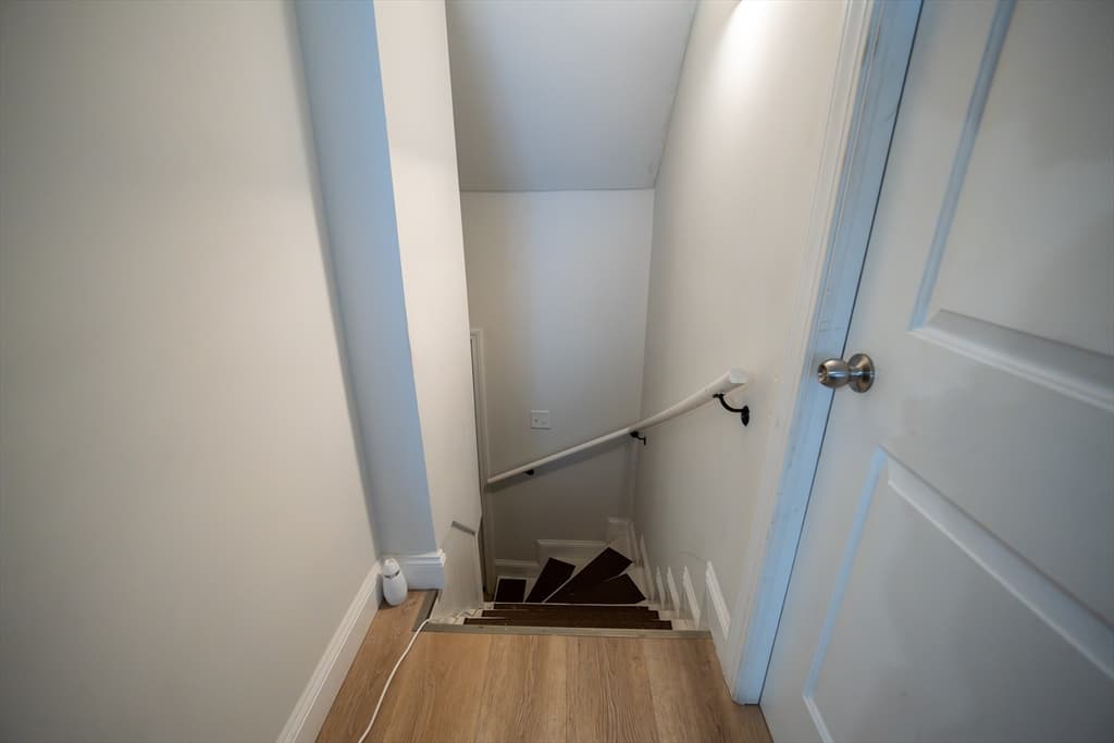 45 Lafayette St, Fall River MA 02723 photo 11