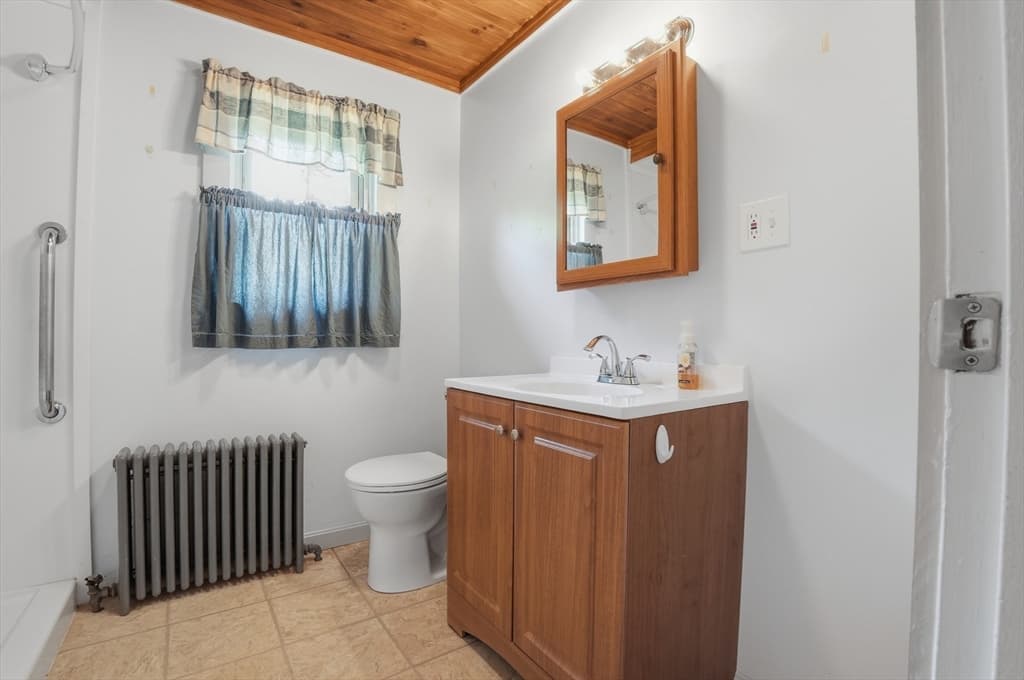 61 Flagg Swamp Rd, Freetown MA 02717 photo 22