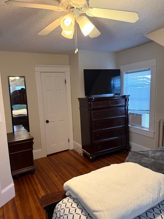 Single Family Residence at 153 Edgewood Ave, Longmeadow MA 01106, photo 12 of 24
