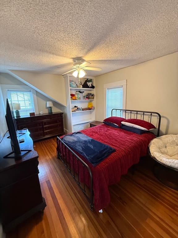 Single Family Residence at 153 Edgewood Ave, Longmeadow MA 01106, photo 11 of 24