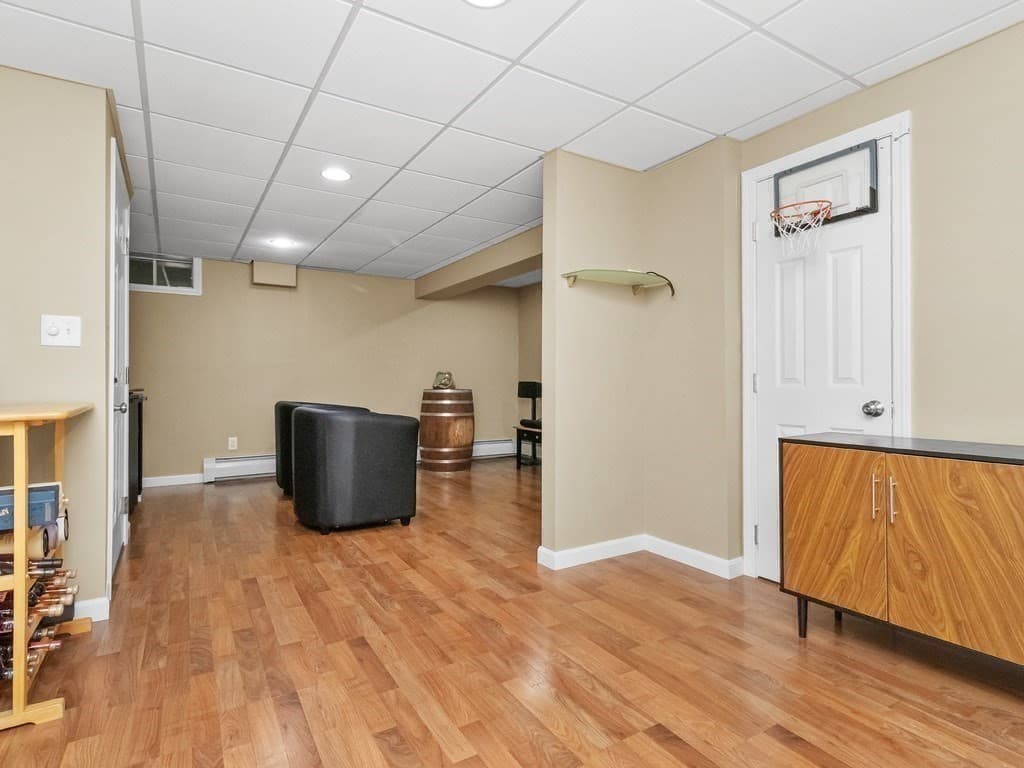 Single Family Residence at 45 Metacomet Avenue, Taunton MA 02718, photo 12 of 37