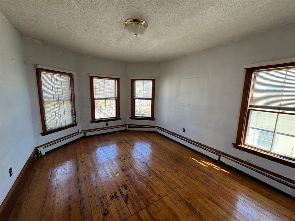 3 Family at 10 School St, Boston MA 02124, Boston, photo 13 of 27