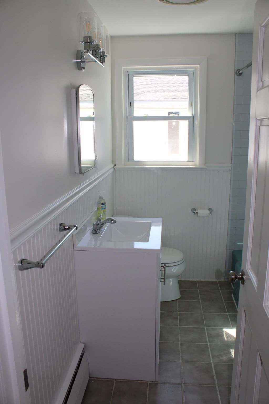 Single Family Residence at 496 Winthrop St, Winthrop MA 02152, Winthrop, photo 6 of 29