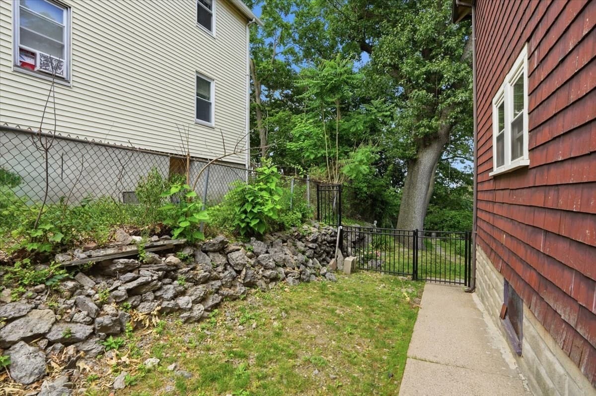 Multi Family at 16-18 Logan St, Boston MA 02119, Boston, photo 36 of 40