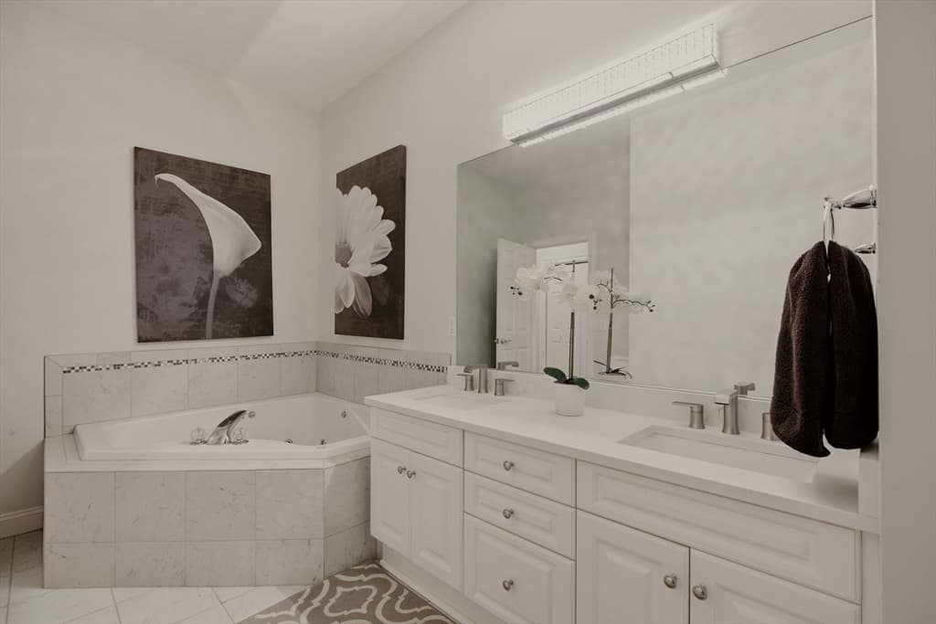 Single Family Residence at 73 Hidden Bay Dr # 73, Dartmouth MA 02748, Dartmouth, photo 27 of 42