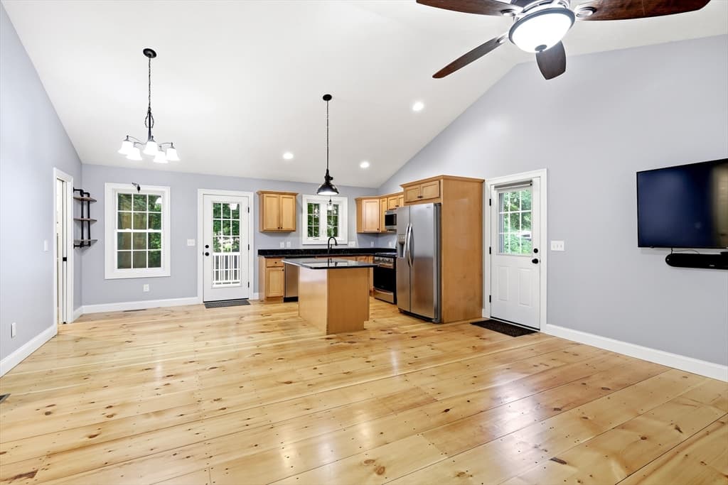 Single Family Residence at 4 Depot Street, Belchertown MA 01007, Belchertown, photo 14 of 41