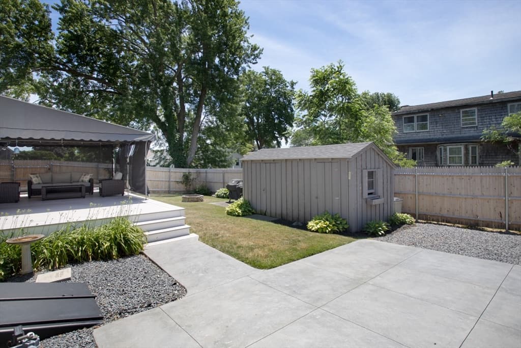 100 Sycamore St, Swansea MA 02777 photo 13