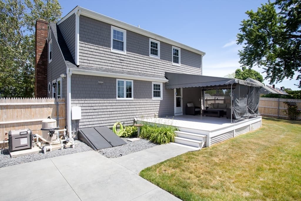 100 Sycamore St, Swansea MA 02777 photo 12