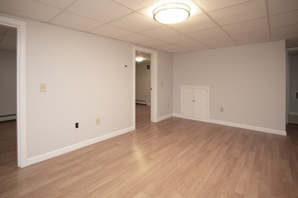 100 Sycamore St, Swansea MA 02777 photo 41