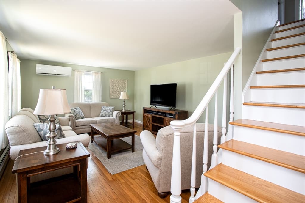 100 Sycamore St, Swansea MA 02777 photo 25
