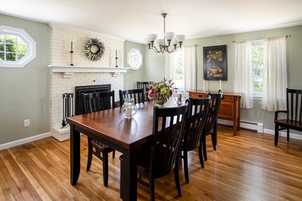 100 Sycamore St, Swansea MA 02777 photo 21