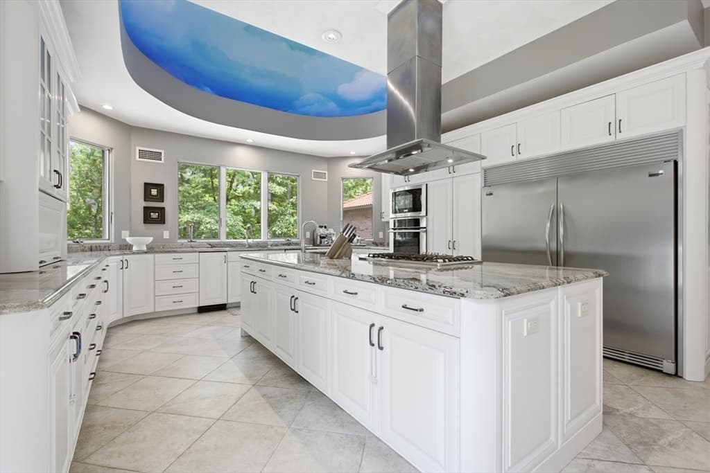 Single Family Residence at 8 Janice Ave, North Reading MA 01864, North Reading, photo 12 of 40