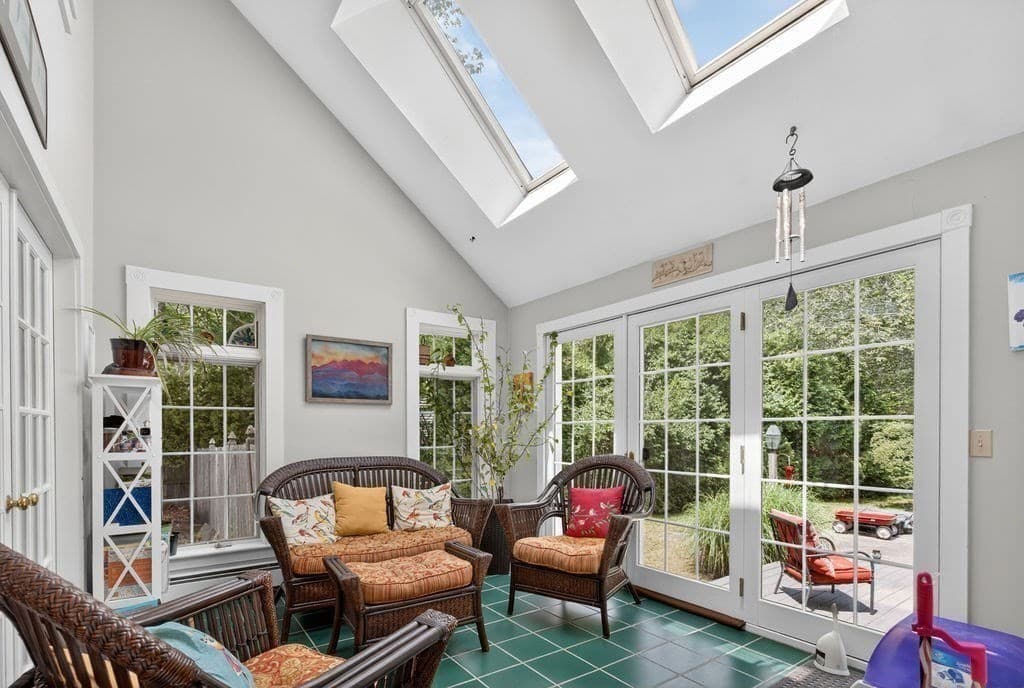 346 Judson St, Raynham MA 02767 photo 17