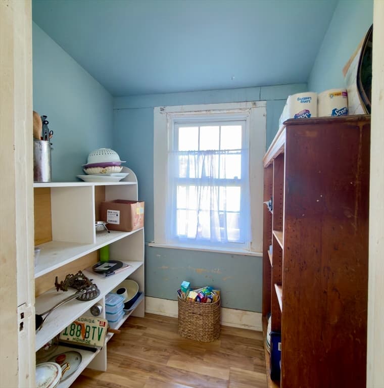 Single Family Residence at 192 South St, Northampton MA 01060, Northampton, photo 12 of 30