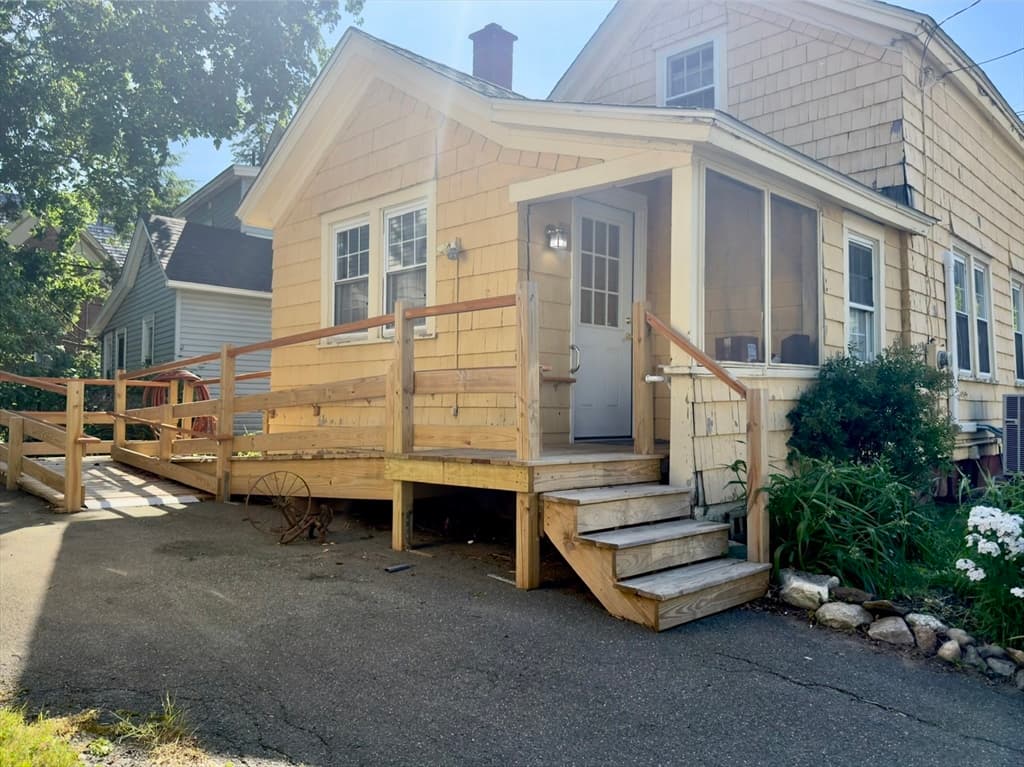 Single Family Residence at 192 South St, Northampton MA 01060, Northampton, photo 28 of 30