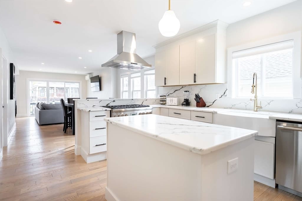 Condominium at 57 Garrison Ave # 2A, Somerville MA 02144, photo 6 of 28