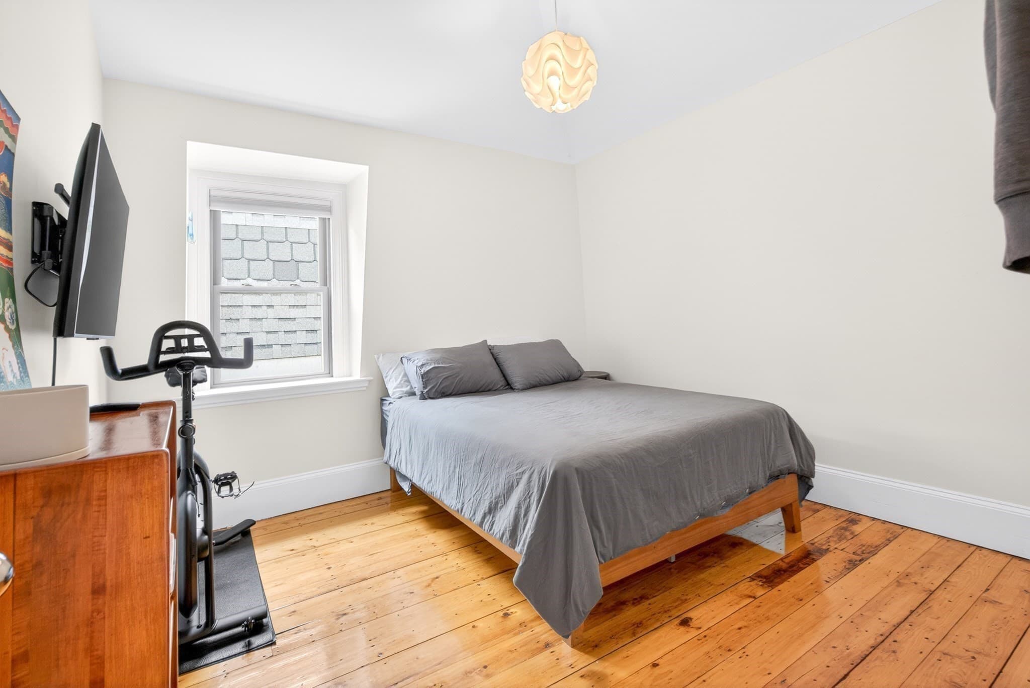 Condominium at 113 Chestnut Ave # 3, Boston MA 02130, photo 13 of 21