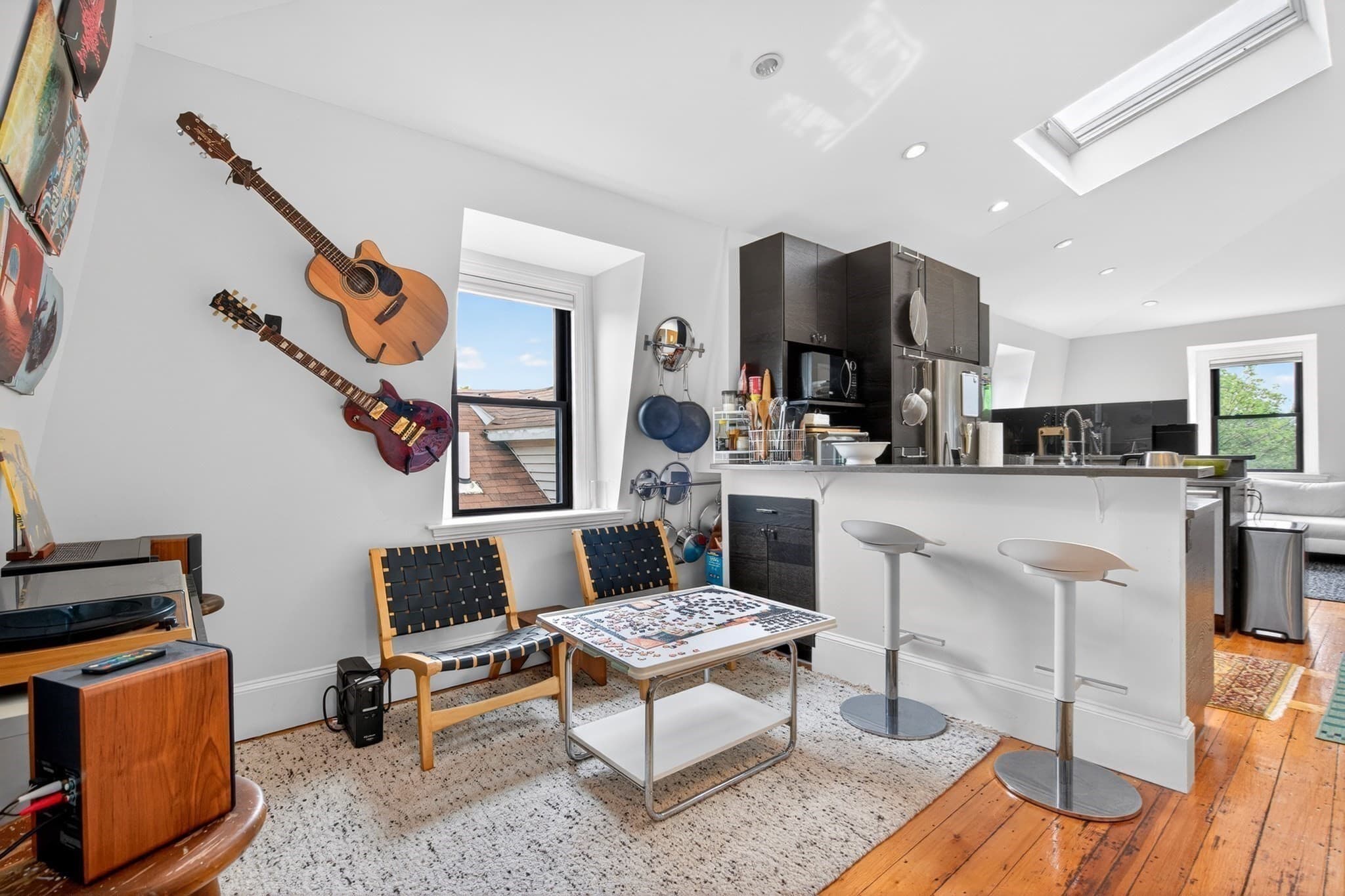 Condominium at 113 Chestnut Ave # 3, Boston MA 02130, photo 5 of 21