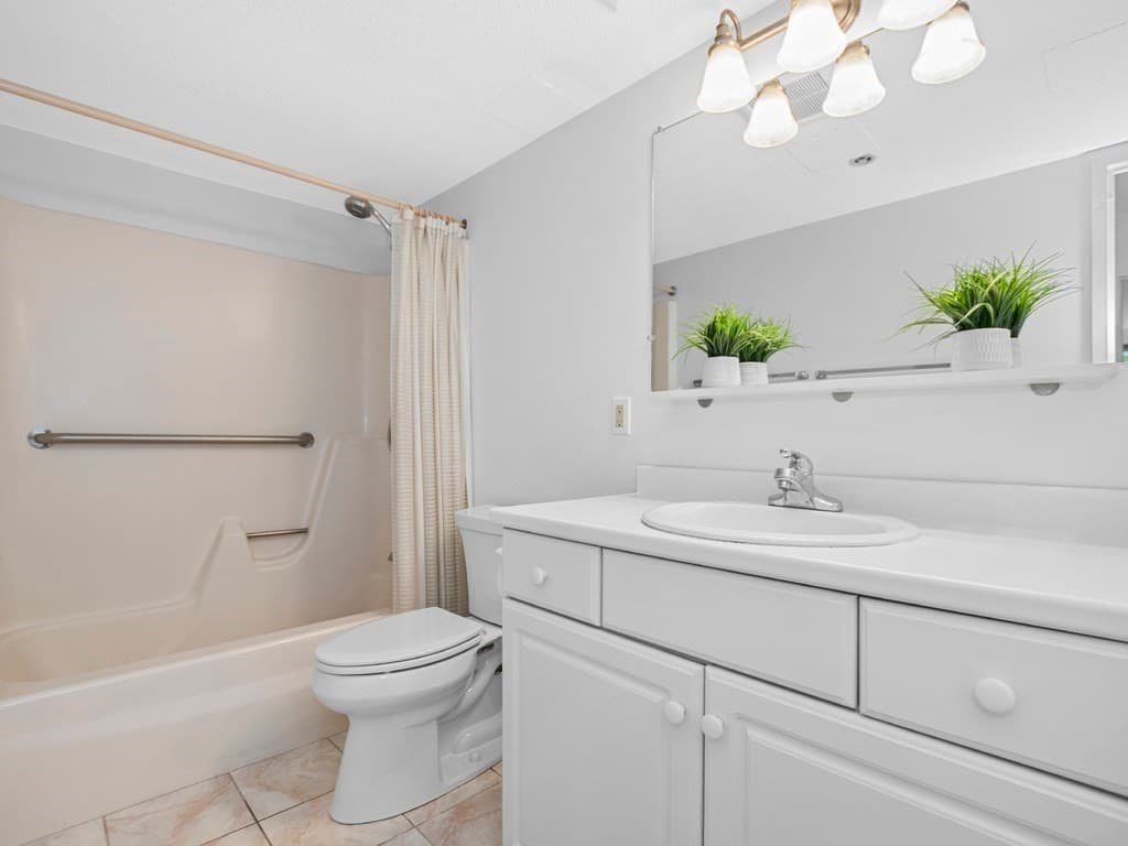 1731 Beacon # 202, Brookline MA 02445 photo 9