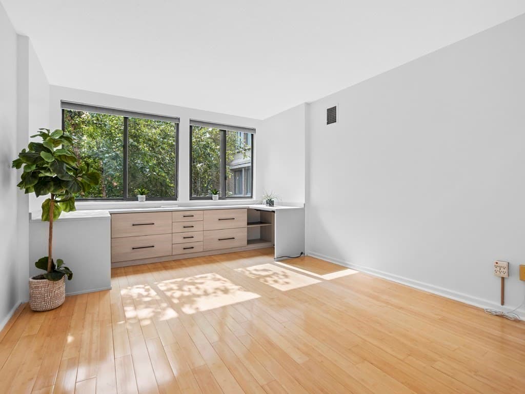1731 Beacon # 202, Brookline MA 02445 photo 8