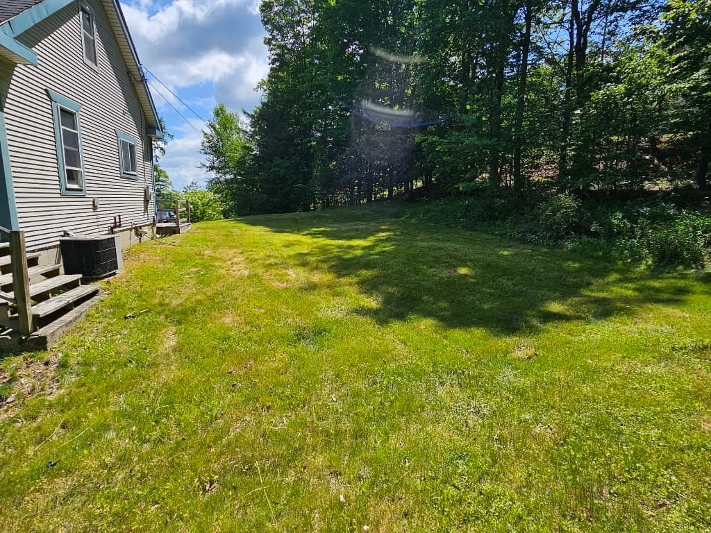 Single Family Residence at 356 E Hill Rd, Leyden MA 01337, photo 6 of 24