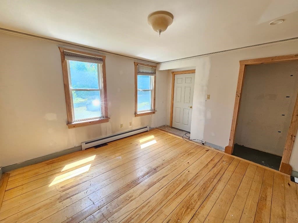Single Family Residence at 356 E Hill Rd, Leyden MA 01337, photo 15 of 24