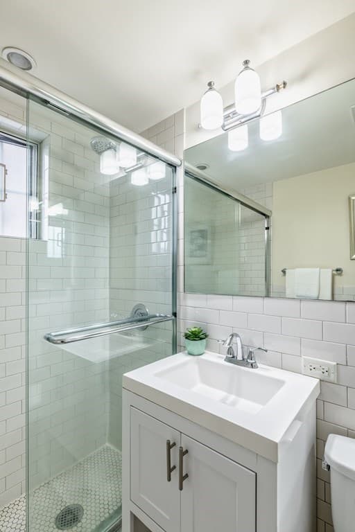 Condominium at 20 Chapel St # B701, Brookline MA 02446, Brookline, photo 13 of 29