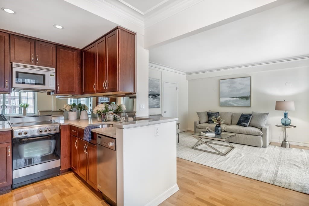 20 Chapel St # B701, Brookline MA 02446