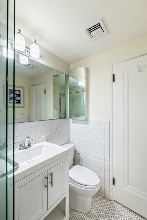 Condominium at 20 Chapel St # B701, Brookline MA 02446, Brookline, photo 15 of 29