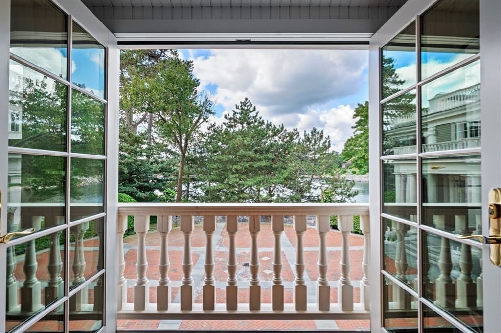 17 Crowninshield Road, Marblehead MA 01945 photo 35