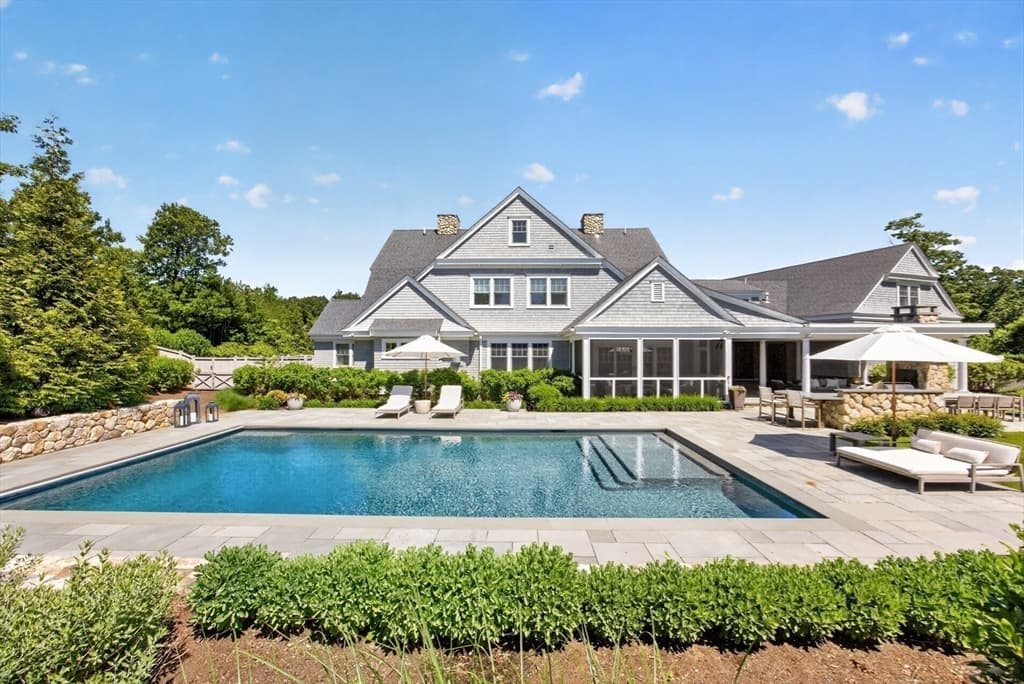 15 Ice House Road, Duxbury MA 02332