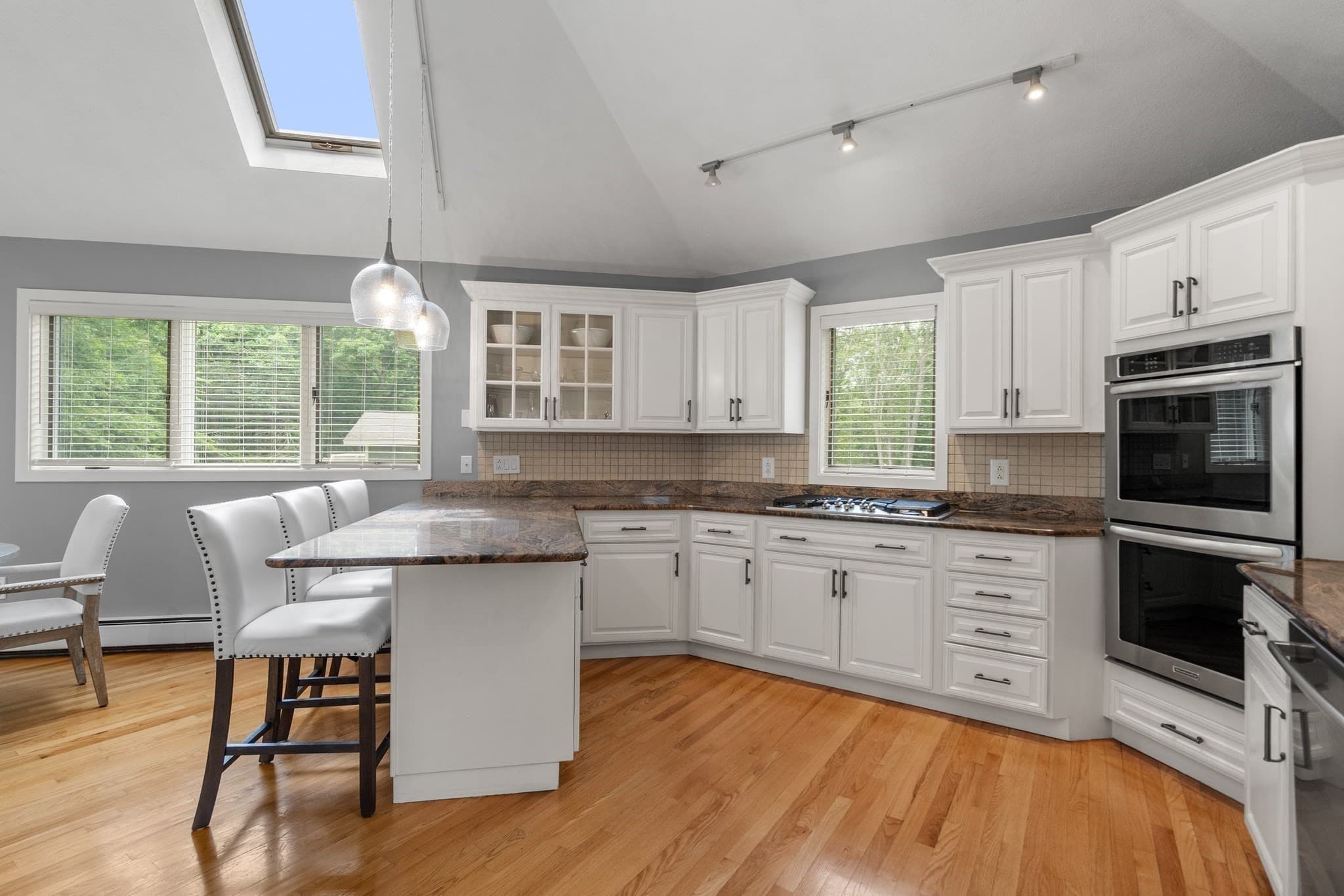 Single Family Residence at 21 Forest Lane, Manchester MA 01944, Manchester, photo 14 of 42