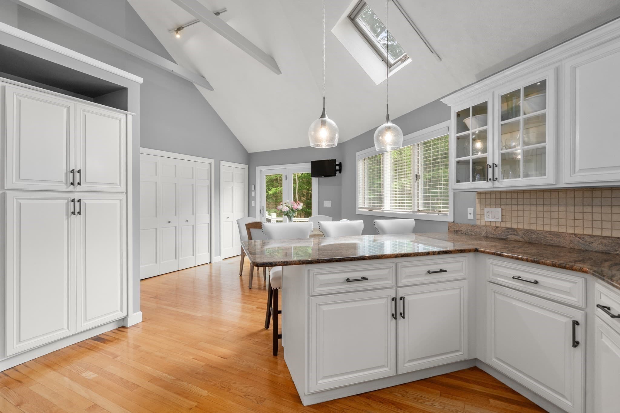 Single Family Residence at 21 Forest Lane, Manchester MA 01944, Manchester, photo 15 of 42