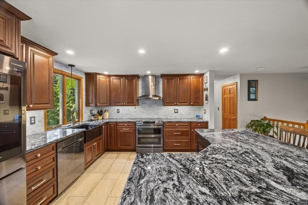 26 Brookings Dr, Kingston MA 02364 photo 6