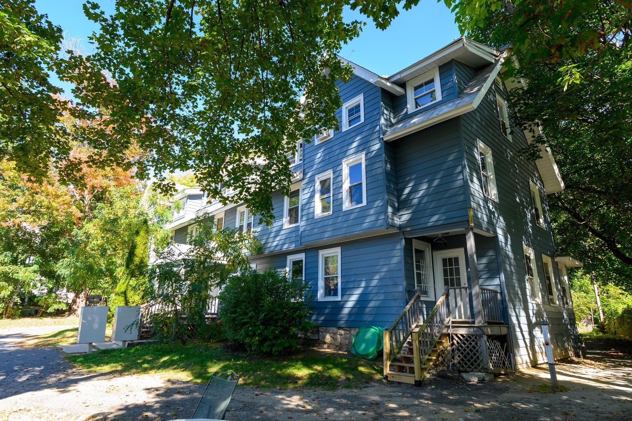 5+ Family - 5+ Units Up/Down at 162 Woodlawn Ave, Pittsfield MA 01201, photo 12 of 25