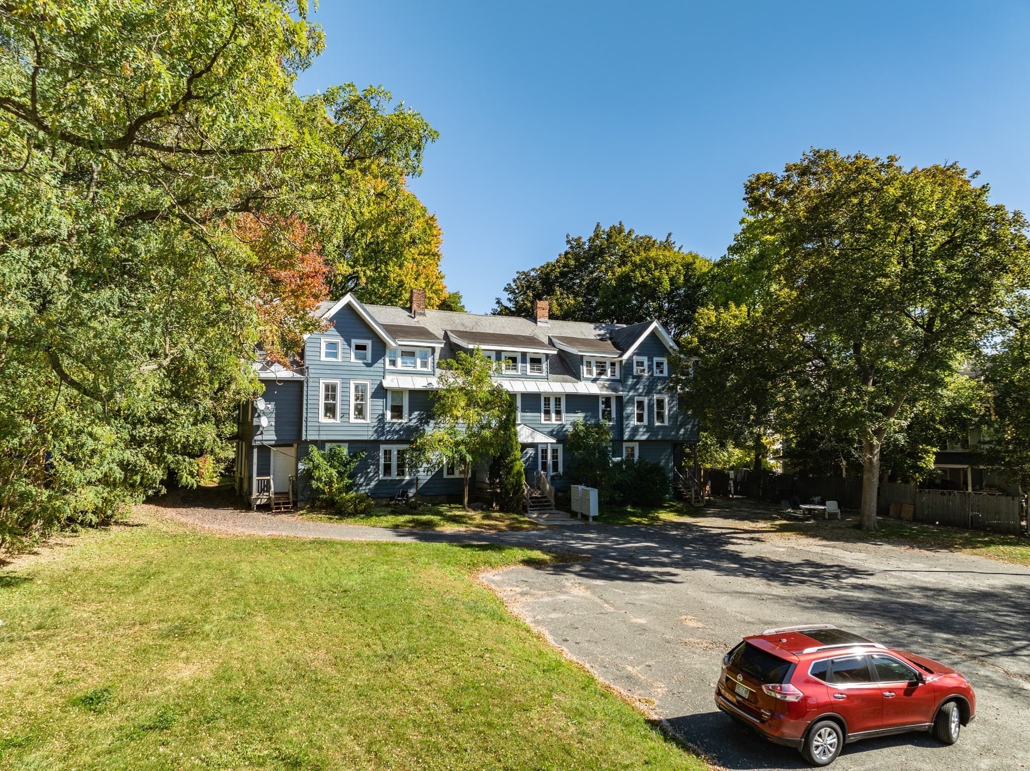 162 Woodlawn Ave, Pittsfield MA 01201