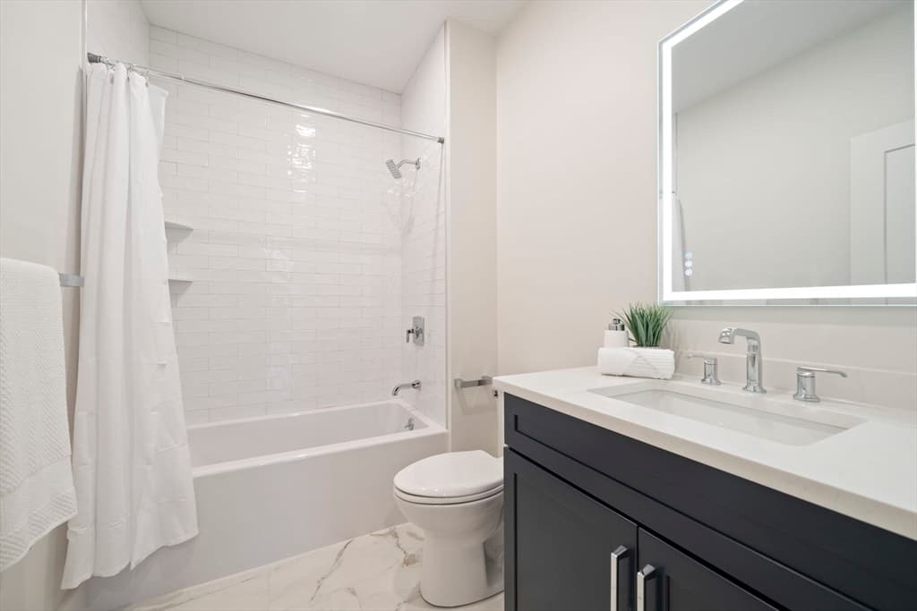 Condominium at 87 Neponset St # 11, Canton MA 02021, Canton, photo 13 of 33