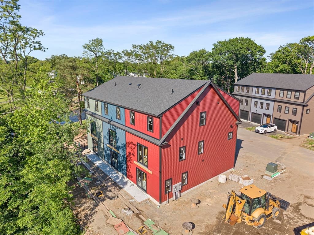 Condominium at 87 Neponset St # 11, Canton MA 02021, Canton, photo 26 of 33